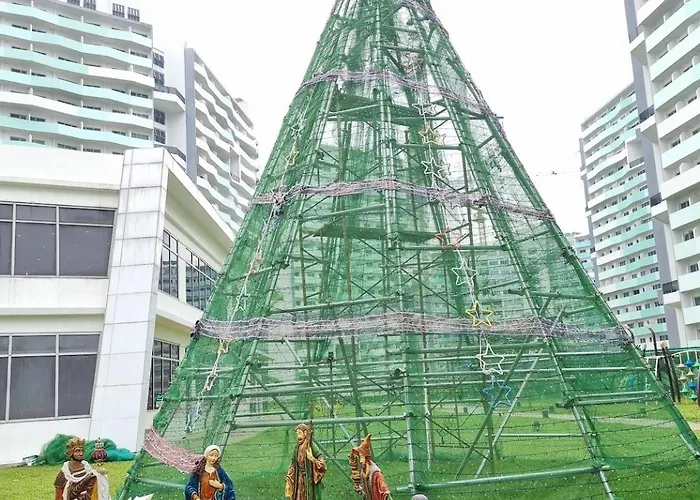 The Residences At Commonwealth - Fernly Turf