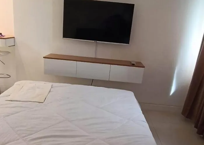 The Residences At Commonwealth - Fernly Turf Manila