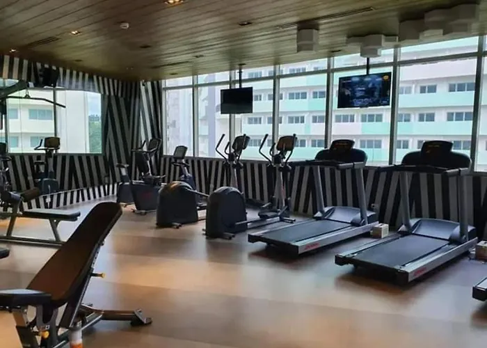 The Residences At Commonwealth - Fernly Turf Apartamento Manila
