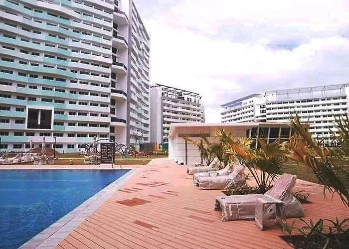 The Residences At Commonwealth - Fernly Turf Apartamento