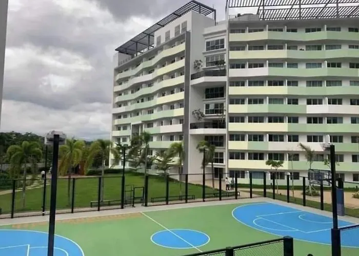 The Residences At Commonwealth - Fernly Turf Apartamento Manila